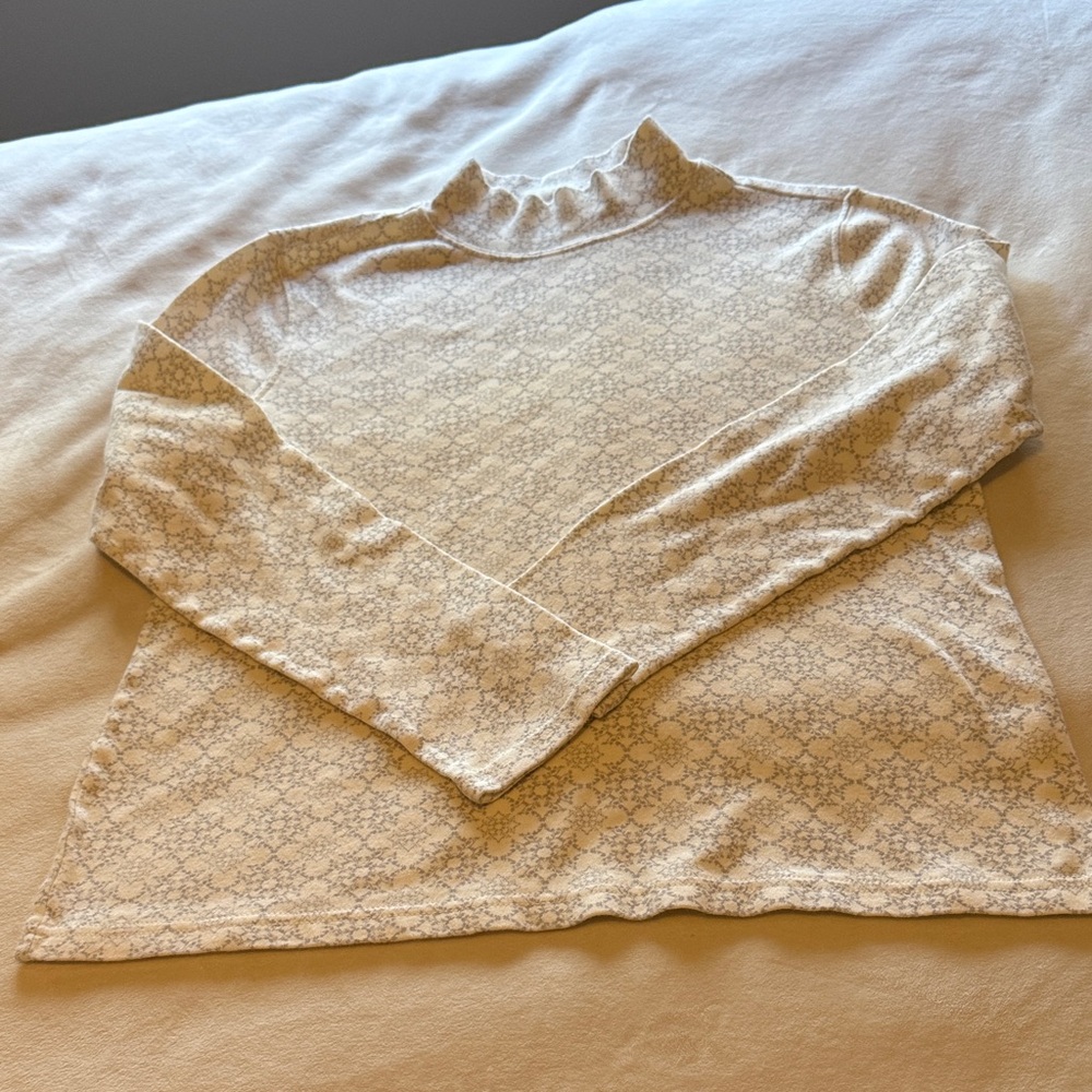 Studio Works Cream and Gray Patterned mock Turtleneck